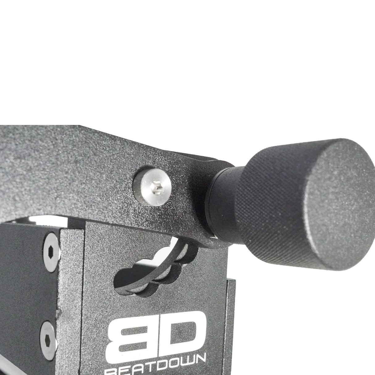 Close-up of Garmin 9000 BeatDown adjustment knob and cradle side hardware