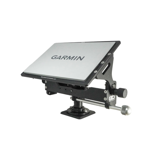 Garmin 9000 display mounted on BeatDown Ultimate Single Pole Short Mount