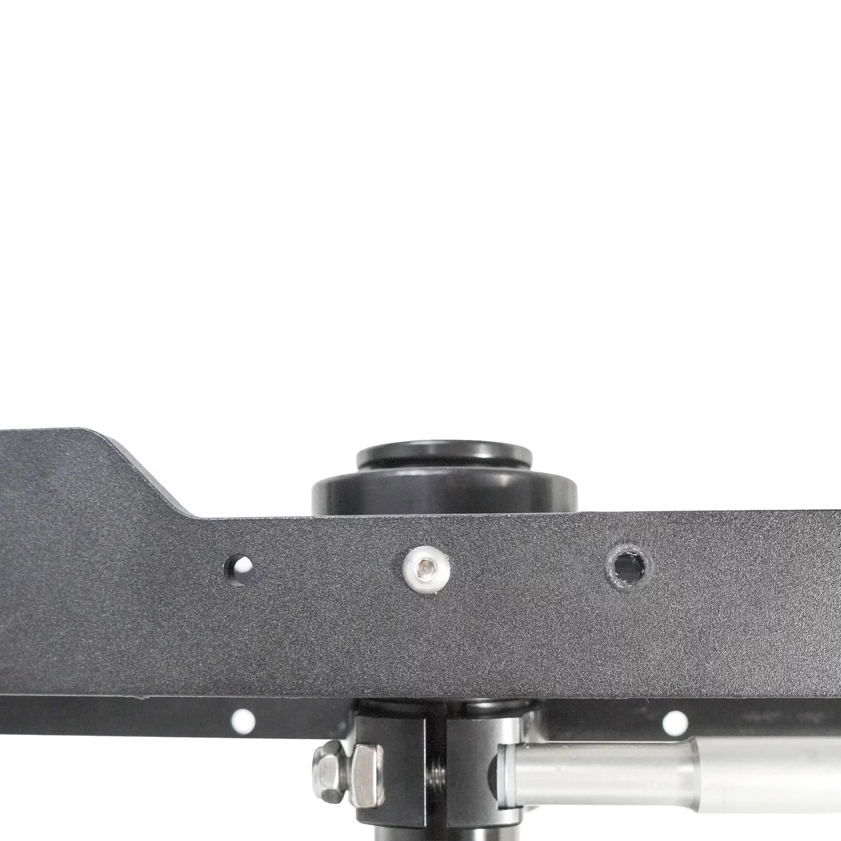 Front frame view of Garmin 9000 Short Mount with cradle and adjustment handle